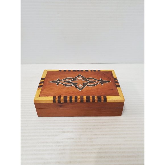 Vintage jewelry box, Moroccan Thuya box, handmade thuya box, hinged box,… - Picture 1 of 10